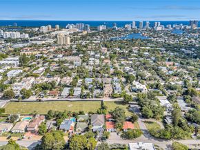 808 NE 15th Ave, Fort Lauderdale FL 33304