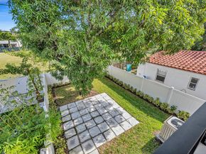 808 NE 15th Ave, Fort Lauderdale FL 33304