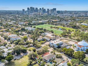 808 NE 15th Ave, Fort Lauderdale FL 33304