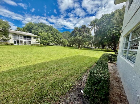 1211 Bahama Bend F1, Coconut Creek FL 33066