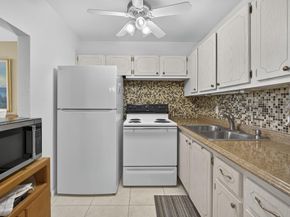 414 Windsor R, West Palm Beach FL 33417