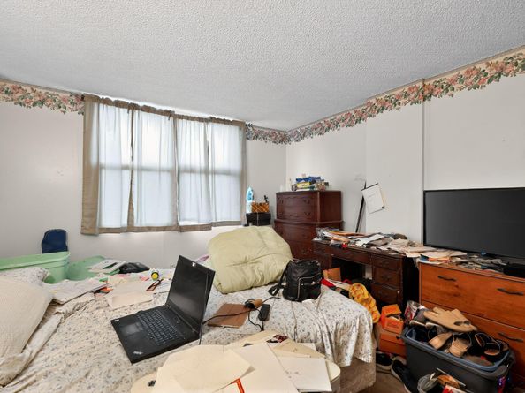 111 Royal Park Drive 4a, Oakland Park FL 33309