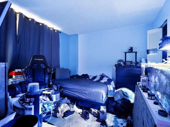 111 Royal Park Drive 4a, Oakland Park FL 33309