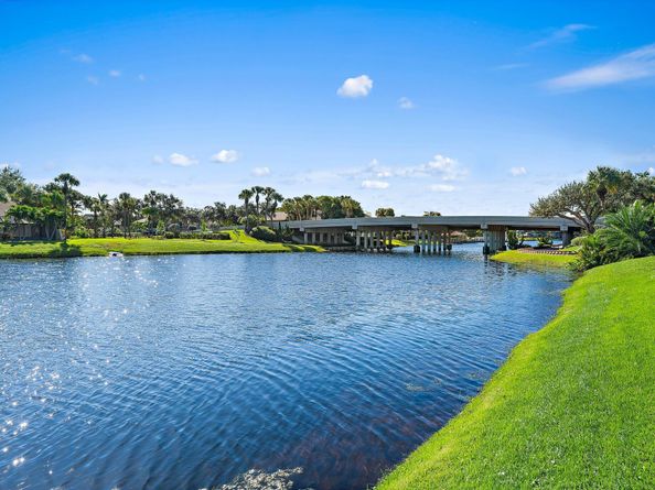 17240 Shoals Drive, Jupiter FL 33477