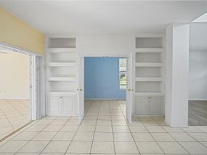 16566 N Mariposa Cir, Fort Lauderdale FL 33331
