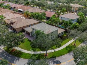 16566 N Mariposa Cir, Fort Lauderdale FL 33331