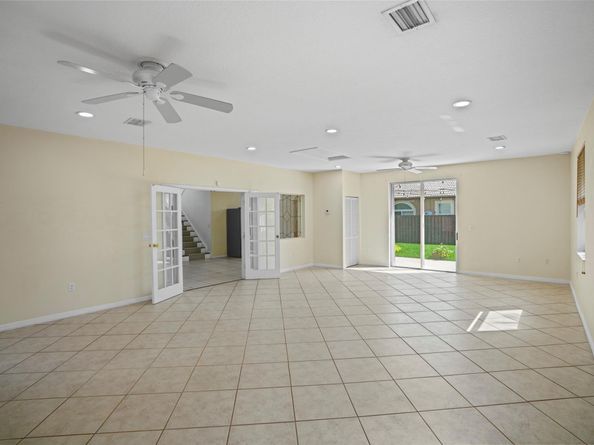 16566 N Mariposa Cir, Fort Lauderdale FL 33331