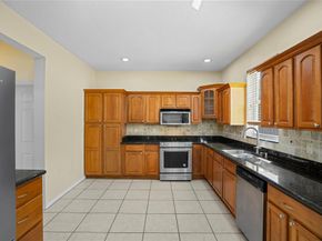 16566 N Mariposa Cir, Fort Lauderdale FL 33331