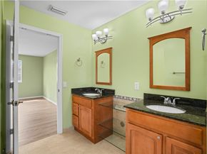 16566 N Mariposa Cir, Fort Lauderdale FL 33331