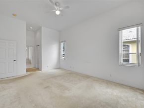 5045 NW 57th Way, Coral Springs FL 33067