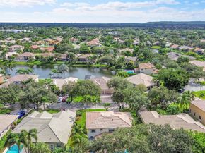 5045 NW 57th Way, Coral Springs FL 33067
