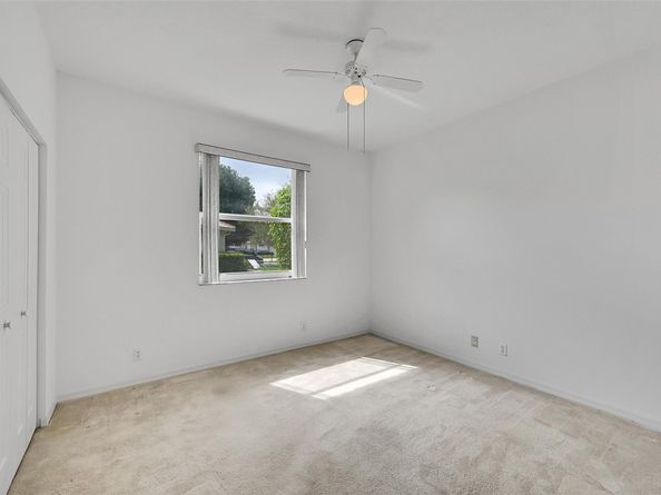 5045 NW 57th Way, Coral Springs FL 33067