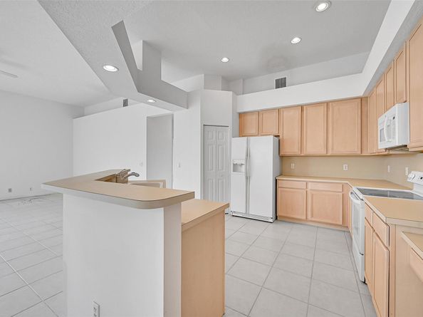 5045 NW 57th Way, Coral Springs FL 33067