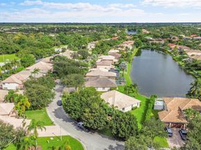 5045 NW 57th Way, Coral Springs FL 33067