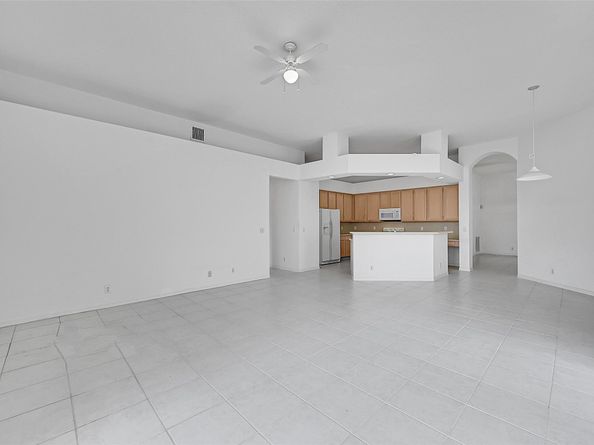 5045 NW 57th Way, Coral Springs FL 33067