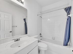 5045 NW 57th Way, Coral Springs FL 33067