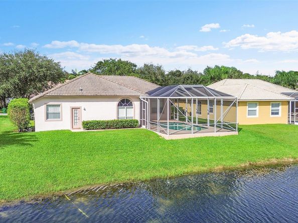 5045 NW 57th Way, Coral Springs FL 33067