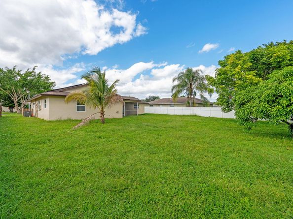 137 Alcazar Street, Royal Palm Beach FL 33411