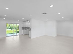 137 Alcazar Street, Royal Palm Beach FL 33411
