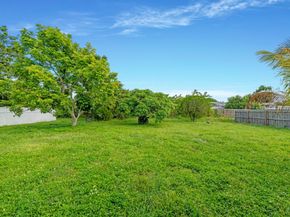 137 Alcazar Street, Royal Palm Beach FL 33411