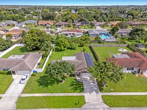 137 Alcazar Street, Royal Palm Beach FL 33411