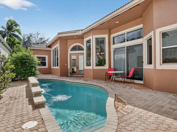 5859 NW 125th Ter, Coral Springs FL 33076