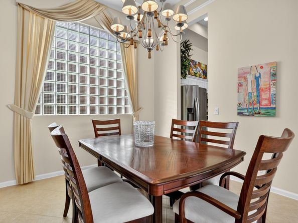 5859 NW 125th Ter, Coral Springs FL 33076