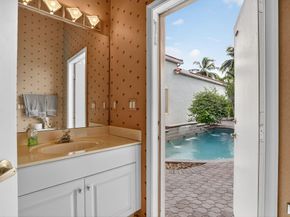 5859 NW 125th Ter, Coral Springs FL 33076
