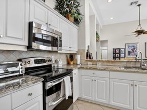 5859 NW 125th Ter, Coral Springs FL 33076