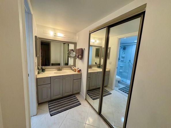 6701 N University Dr 216, Tamarac FL 33321