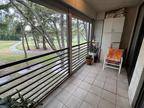 6701 N University Dr 216, Tamarac FL 33321