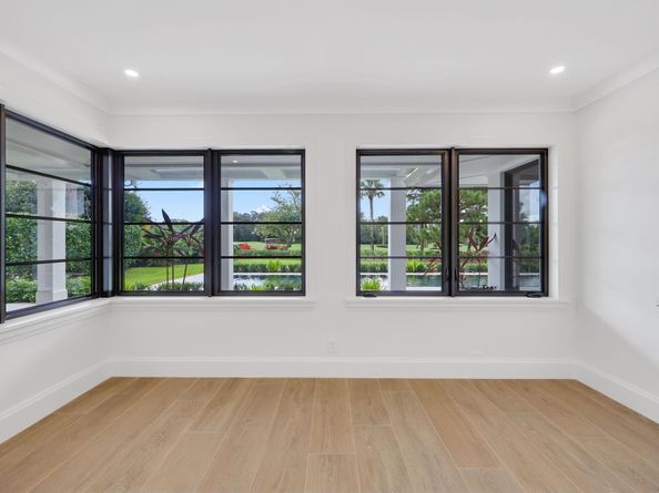 5 Par Club Circle, Village Of Golf FL 33436