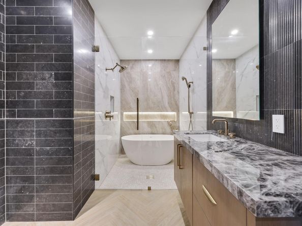 5 Par Club Circle, Village Of Golf FL 33436