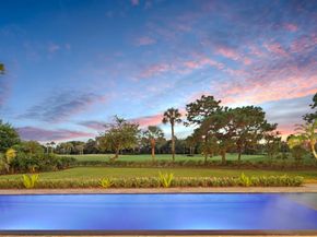5 Par Club Circle, Village Of Golf FL 33436