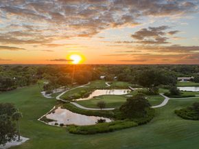 5 Par Club Circle, Village Of Golf FL 33436
