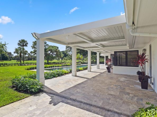 5 Par Club Circle, Village Of Golf FL 33436