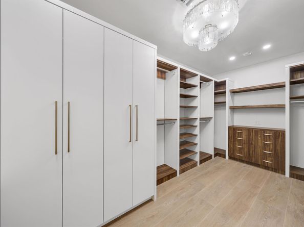 5 Par Club Circle, Village Of Golf FL 33436