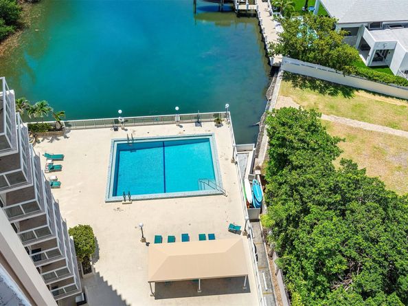 3000 Holiday Dr 1104, Fort Lauderdale FL 33316