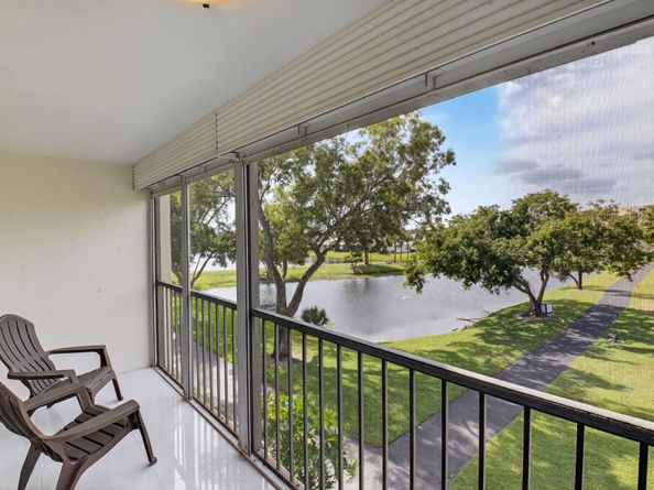 14375 Strathmore Lane 305, Delray Beach FL 33446