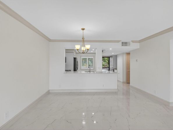 14375 Strathmore Lane 305, Delray Beach FL 33446