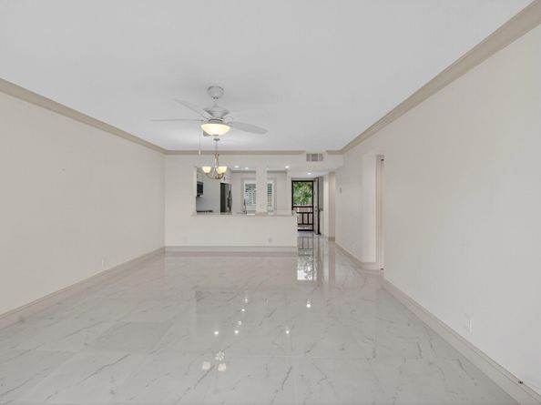 14375 Strathmore Lane 305, Delray Beach FL 33446