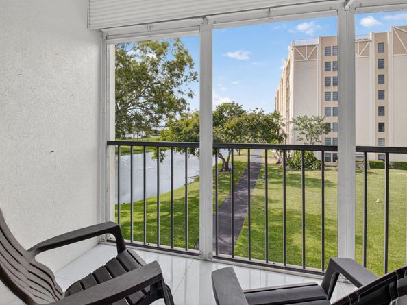 14375 Strathmore Lane 305, Delray Beach FL 33446