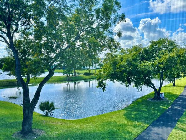 14375 Strathmore Lane 305, Delray Beach FL 33446