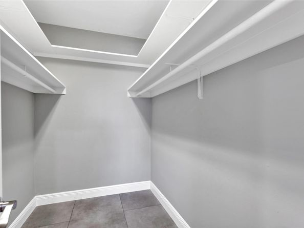 2900 NE 30th St 7H, Fort Lauderdale FL 33306