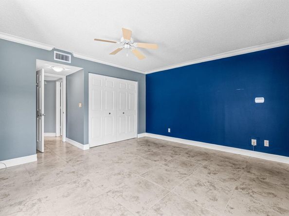 5750 Coach House Circle C, Boca Raton FL 33486