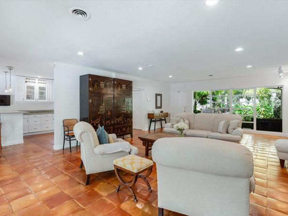 310 NW 18th Street, Delray Beach FL 33444