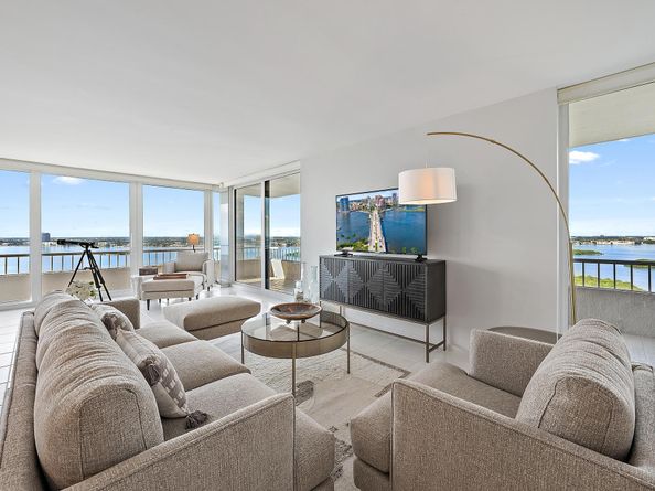 5550 N Ocean Drive 22d, Singer Island FL 33404