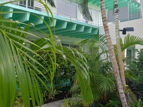 702 N Federal Highway B6, Lake Worth Beach FL 33460