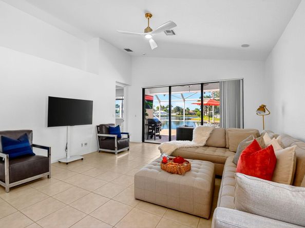 2245 Sapphire Circle, West Palm Beach FL 33411