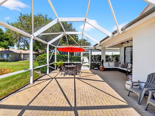 2245 Sapphire Circle, West Palm Beach FL 33411